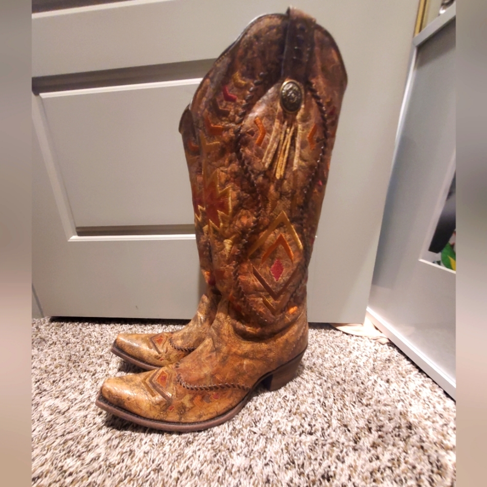 corral cowboy boots